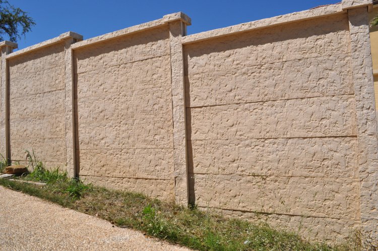 Precast Stucco Style Concrete Fence - Oklahoma